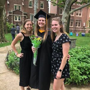 Meet your Posher, Emily